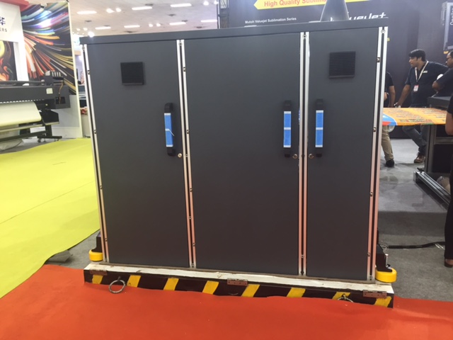 Printing Machine Installed on Unick Levelling Mounts